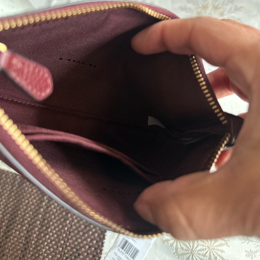 Coach Essential  Wristlet Wallet - Picture 9 of 10